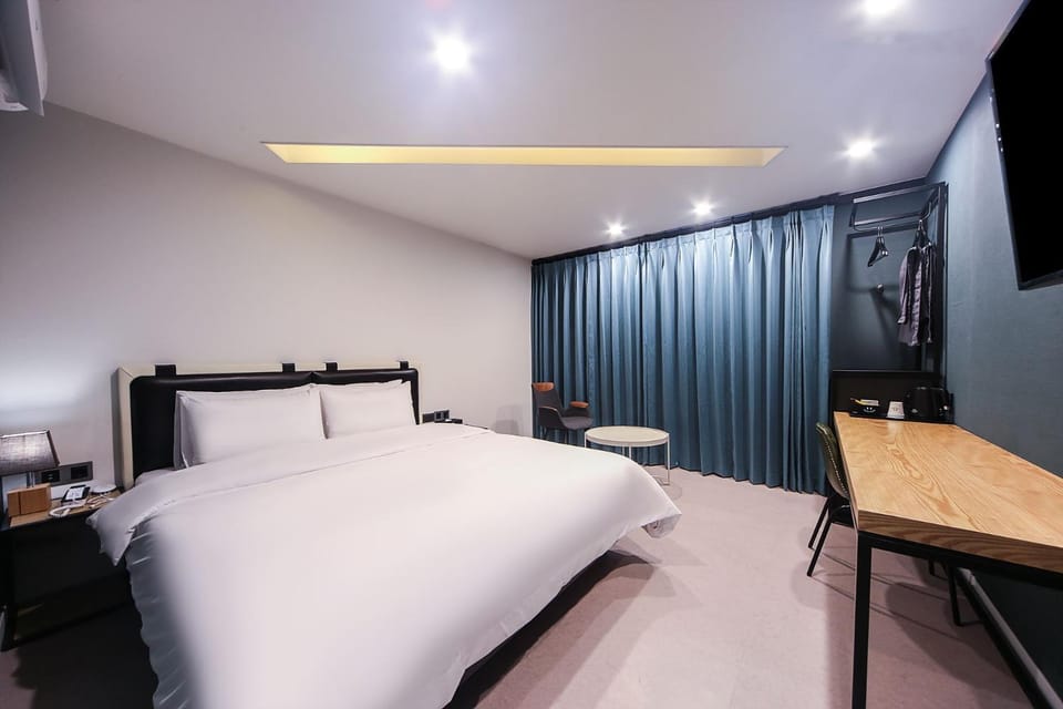 온나 호텔 대연동 부산 Daeyeon ONNA Hotel Daeyeon Busan Motel in Busan