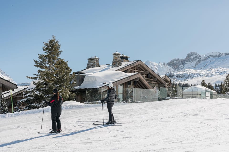 Property building, Skiing