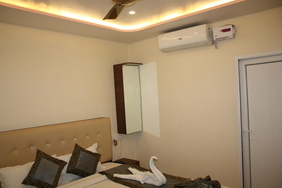 Raghunath Palace Home Stay Ganga Aarti View Vacation rental in Varanasi