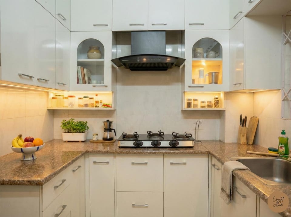 Kitchen or kitchenette, kitchen