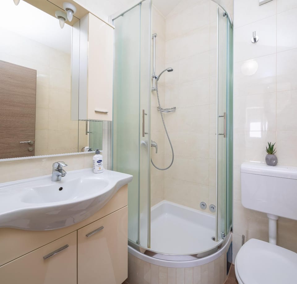 Filip Apartments - Free parking Apartment in Makarska