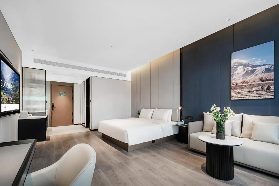 Bed, Living room