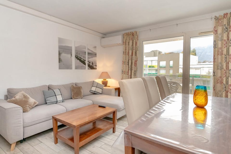 Appartement Aix Les Bains Apartment in Tresserve