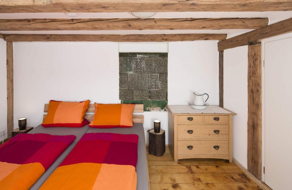 Seating area, Bedroom