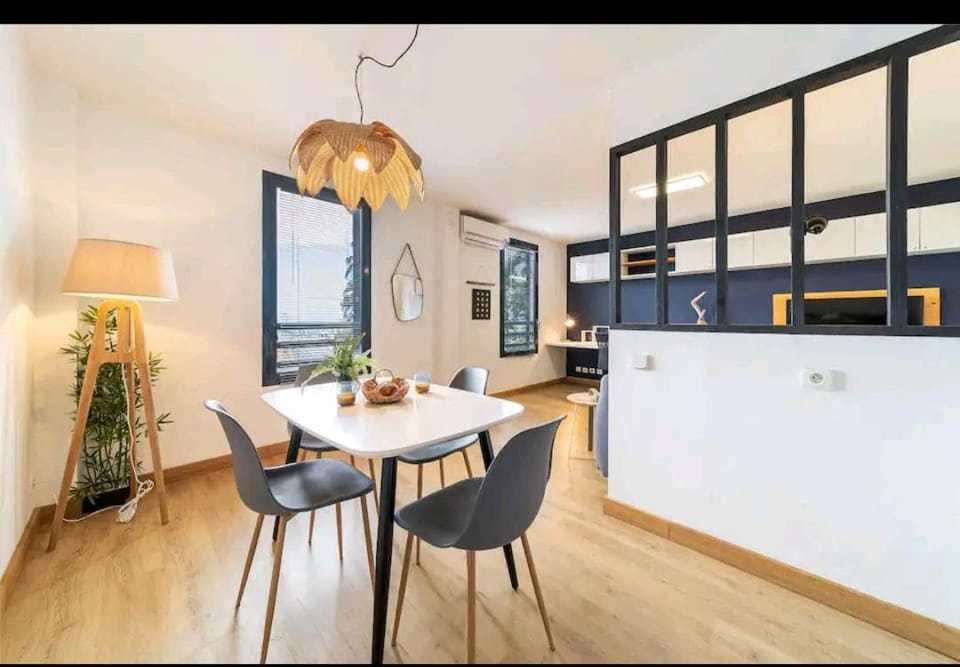 L'Emeraude - Studio proche du CHU Apartment in Saint-Denis