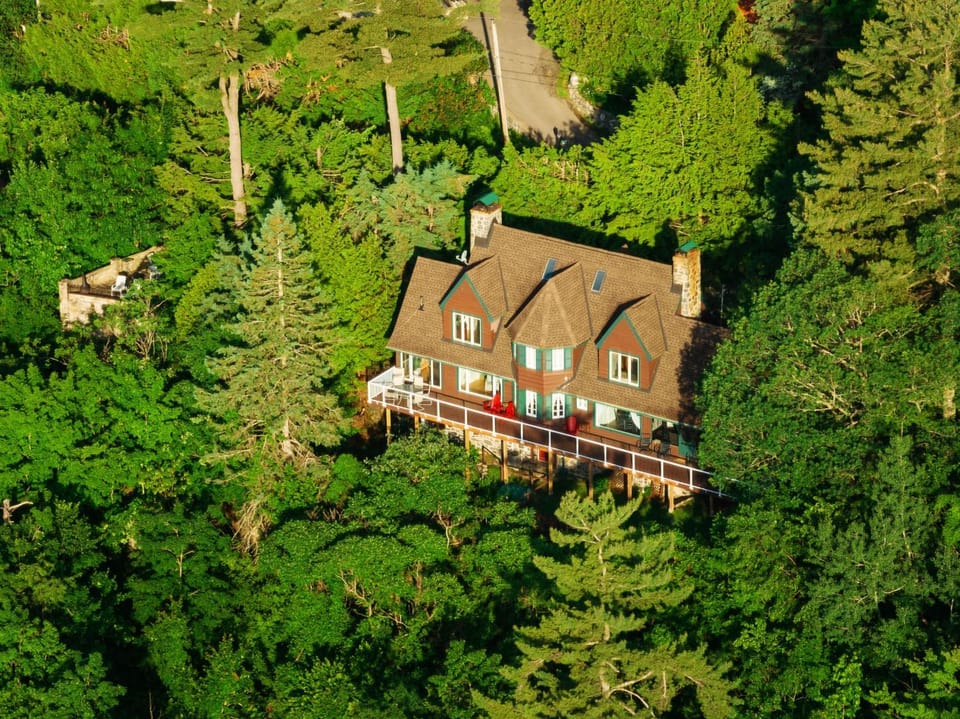 Bird's eye view, Mountain view