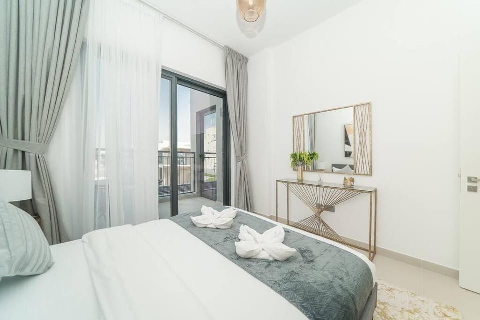 Luxurious 3 BR with Maid Room in Arabian Ranches 2 Villa in Dubai