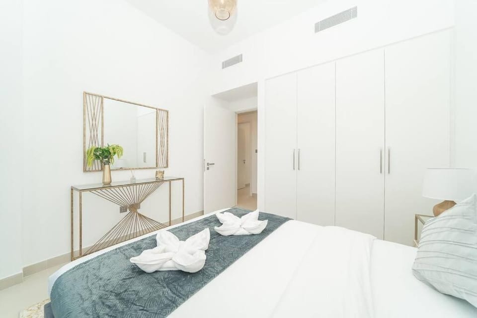 Luxurious 3 BR with Maid Room in Arabian Ranches 2 Villa in Dubai