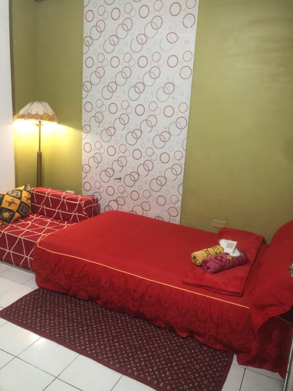 JOHNFONZ BUILDING Romantic Room Vacation rental in Quezon City
