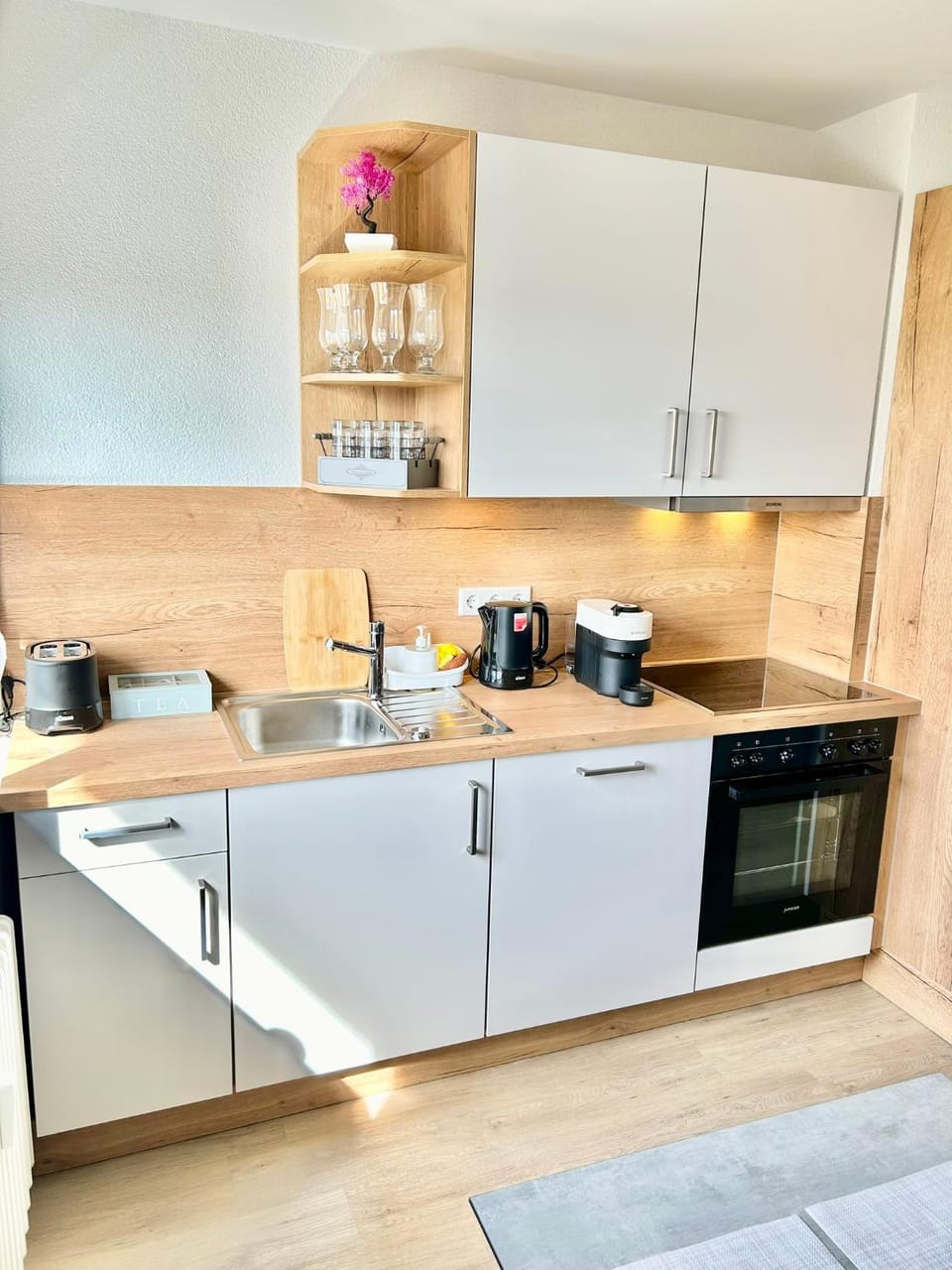 Kitchen or kitchenette, kitchen