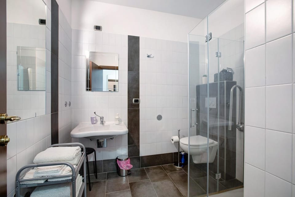 Bathroom, Living room
