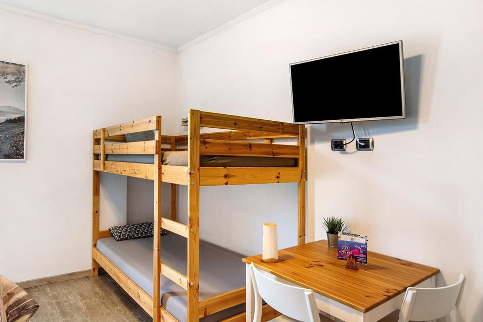 Property building, Living room, Bedroom