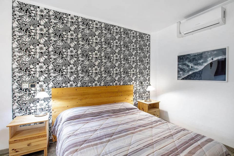 Property building, Living room, Bedroom
