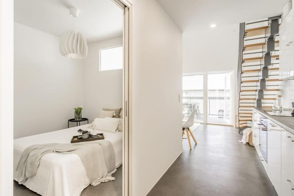 Kotimaailma - Furnished Apartment in Vantaa with key code Apartment in Helsinki