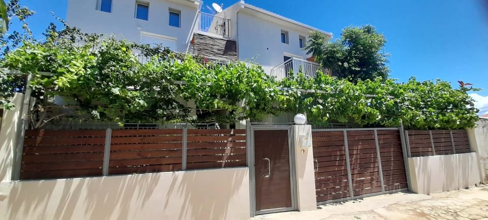 ERA Studios2 Bed and Breakfast in Skiathos