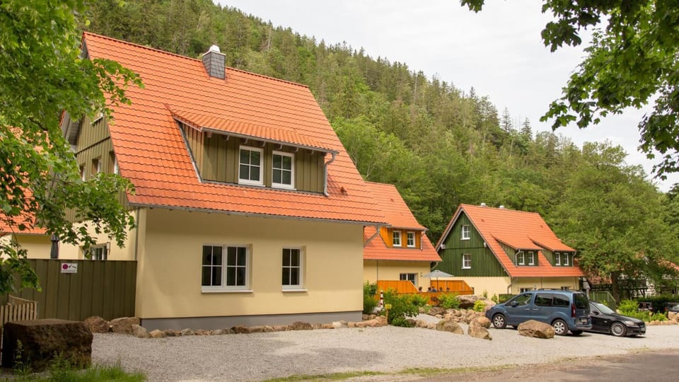 Property building, Parking