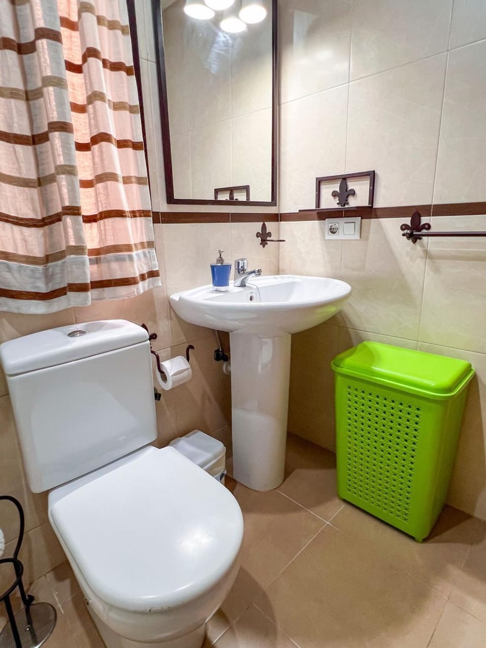 Toilet, Bathroom
