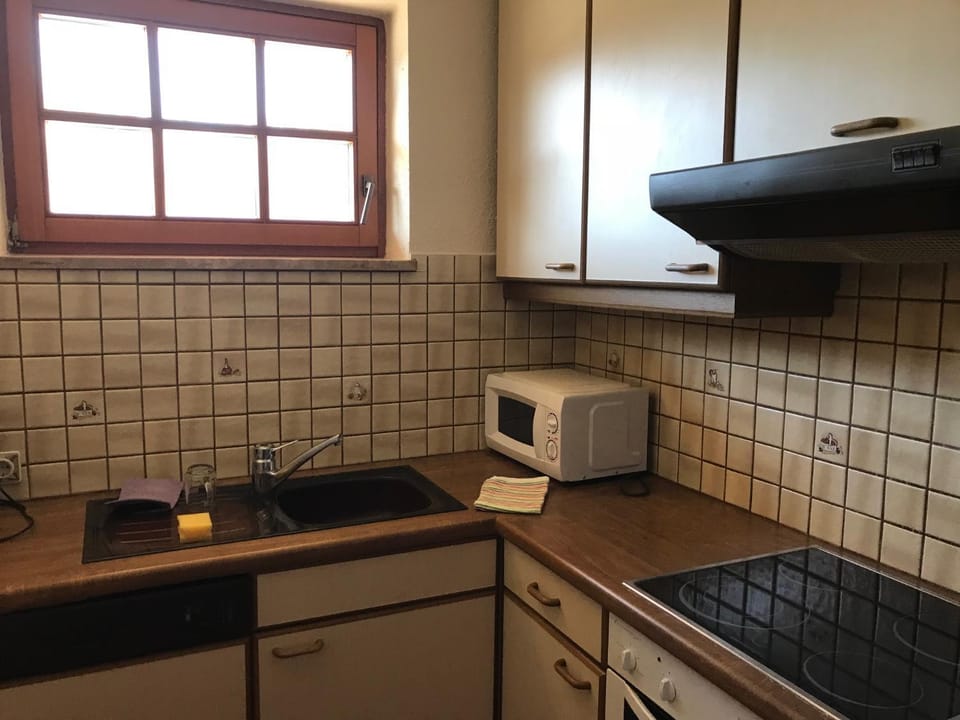 IV Gemütliche Ferienwohnung in Pool-Position Apartment in Carinthia, Austria