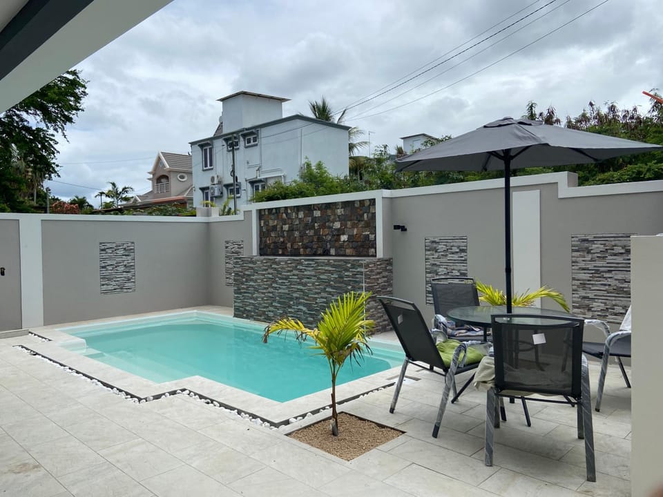 Residence 1129 - Block 1 House in Flic en Flac