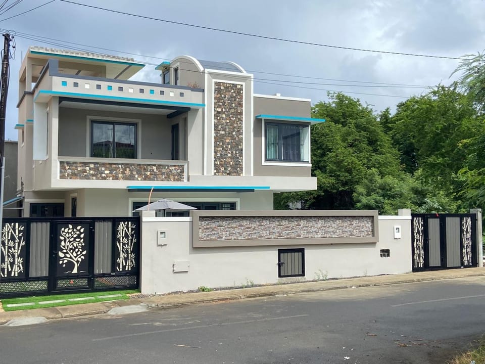 Residence 1129 - Block 1 House in Flic en Flac