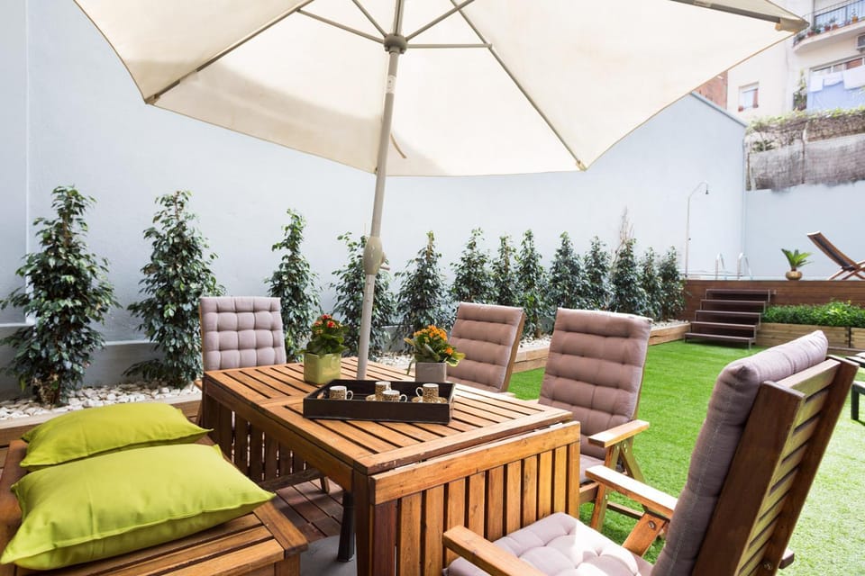 Balcony/Terrace, Garden view