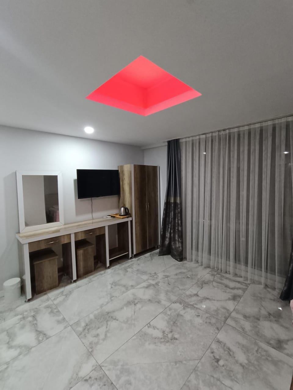 TV and multimedia, Photo of the whole room, Evening entertainment, Bedroom, minibar