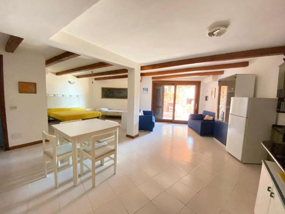 Capo Coda Cavallo vista mare Apartment in Sardinia