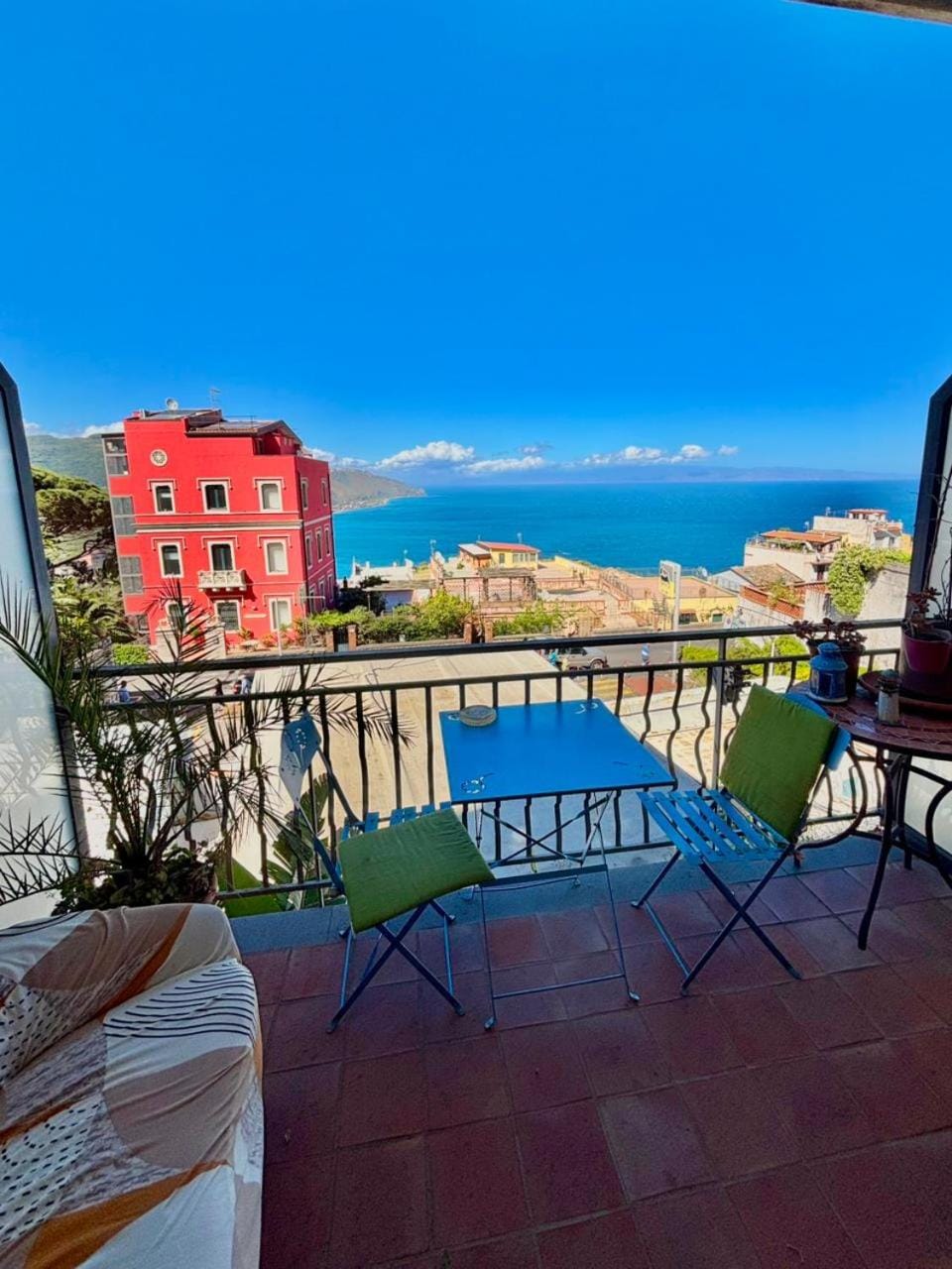 "Sea-See" Studio Taormina Center - Bellissima Vista Mare - Corner Kitchen Apartment in Taormina