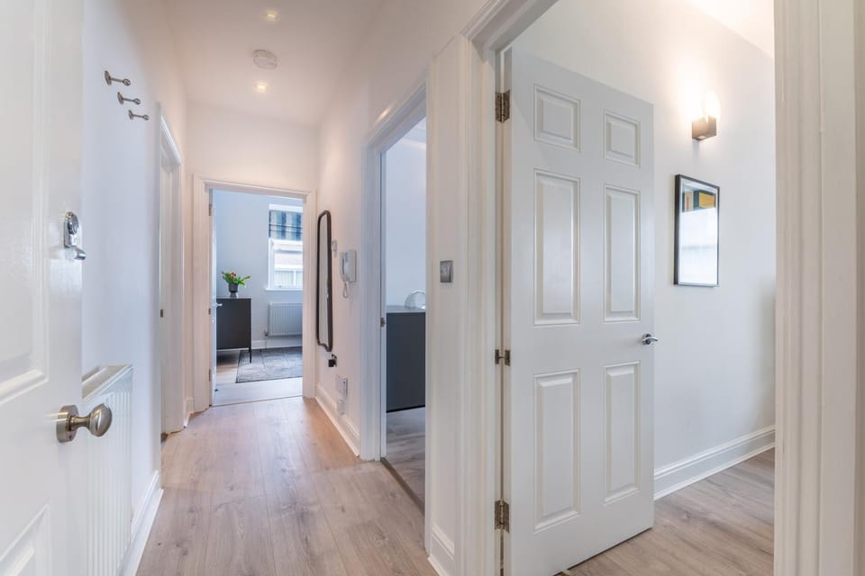 Bedroom, wardrobe