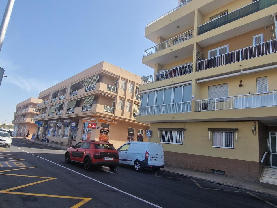 Property building, Street view