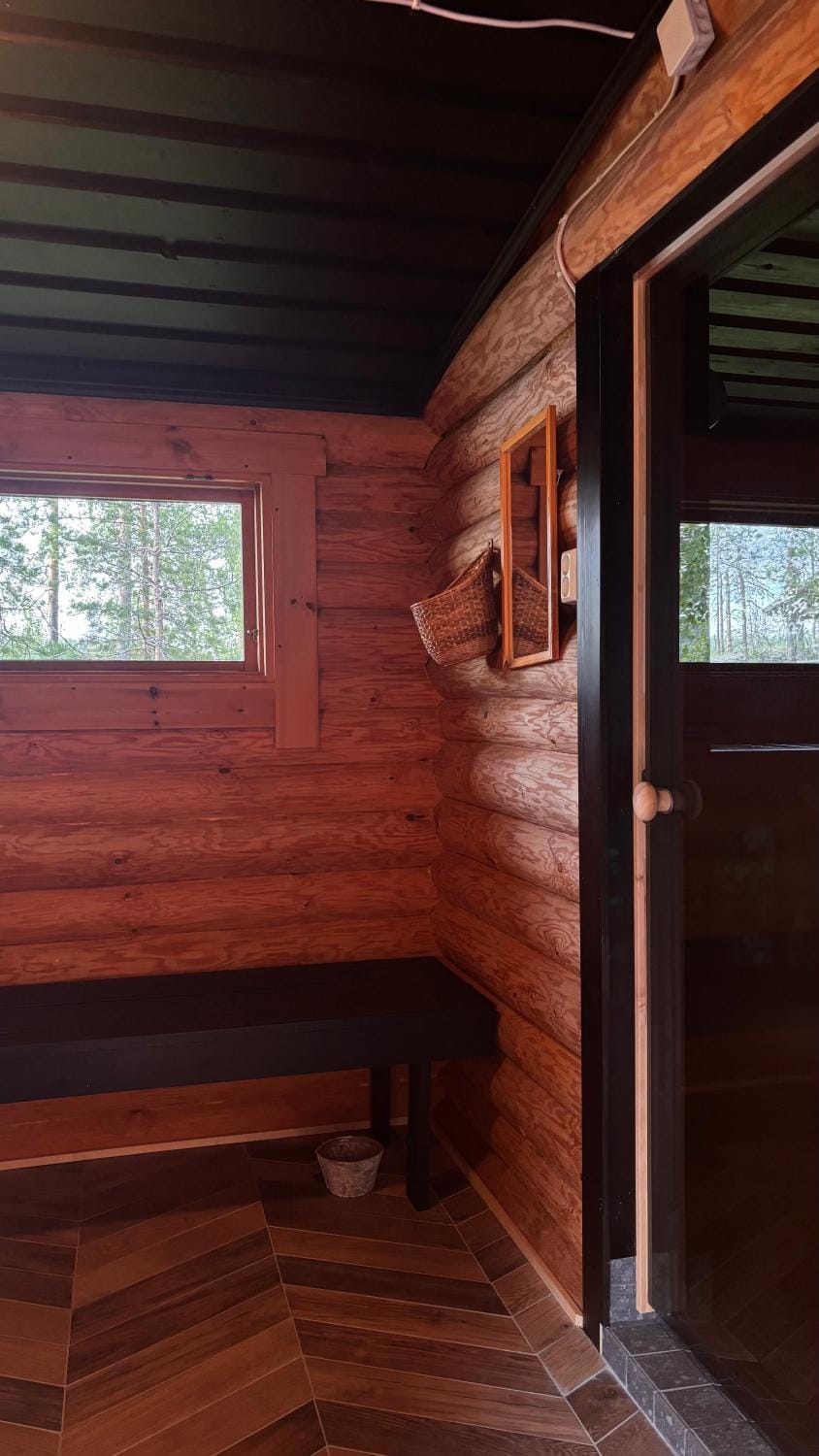 Loma-Autio Konkkeli Chalet in Finland