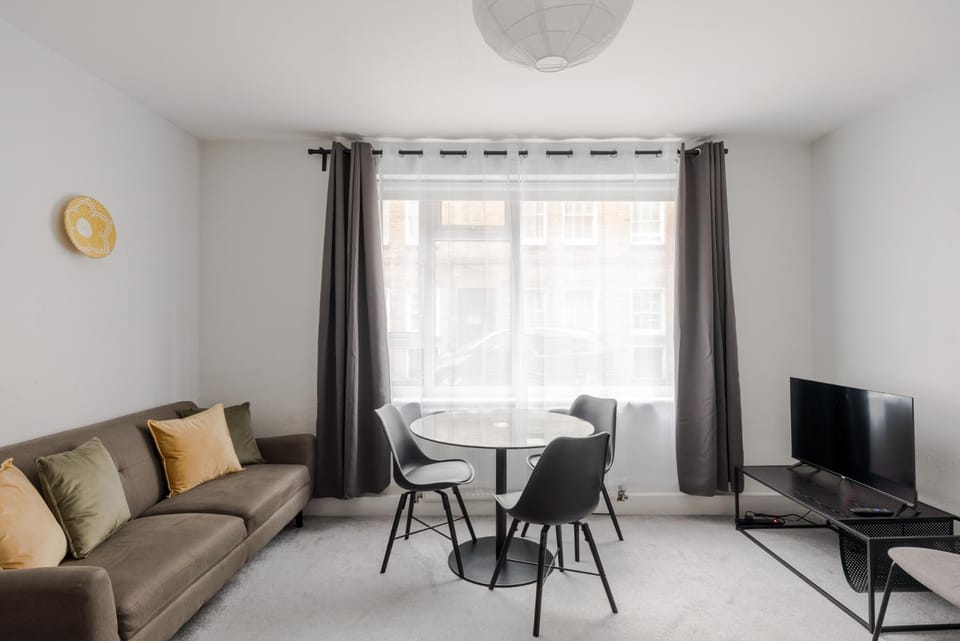 Camden 2bd flat at Rousden Street Apartment in London Borough of Islington