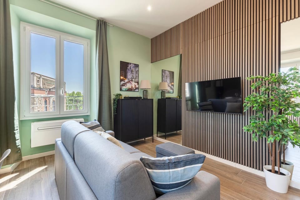 Communal lounge/ TV room, TV and multimedia, Living room, Seating area