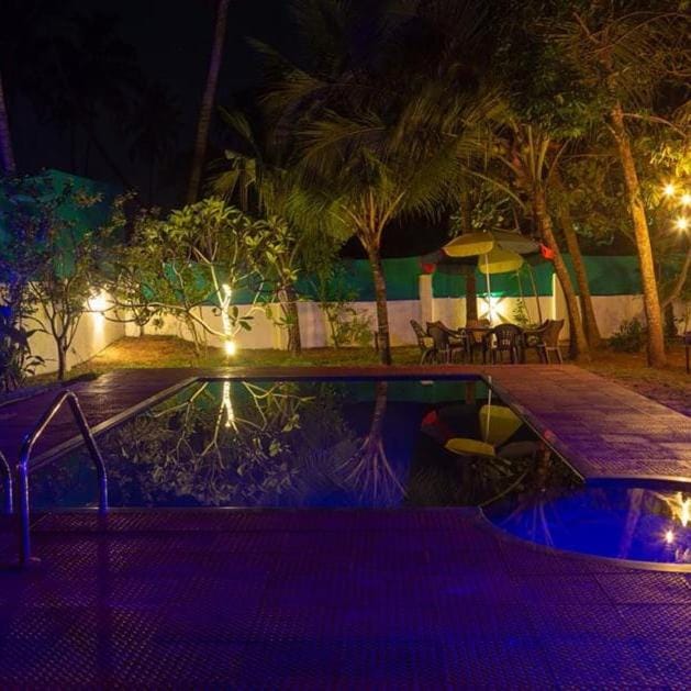Fool's Paradise Homestay Bed and Breakfast in Alappuzha