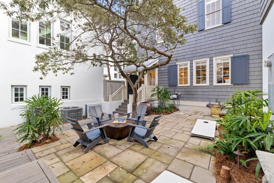 Patio, Seating area