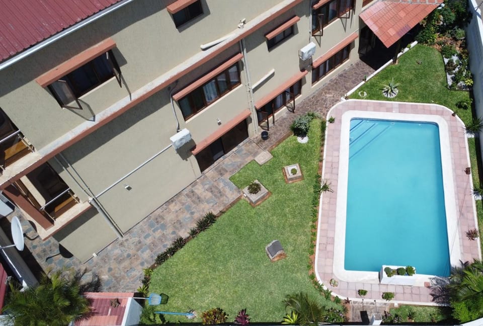 Property building, Day, Bird's eye view, Swimming pool