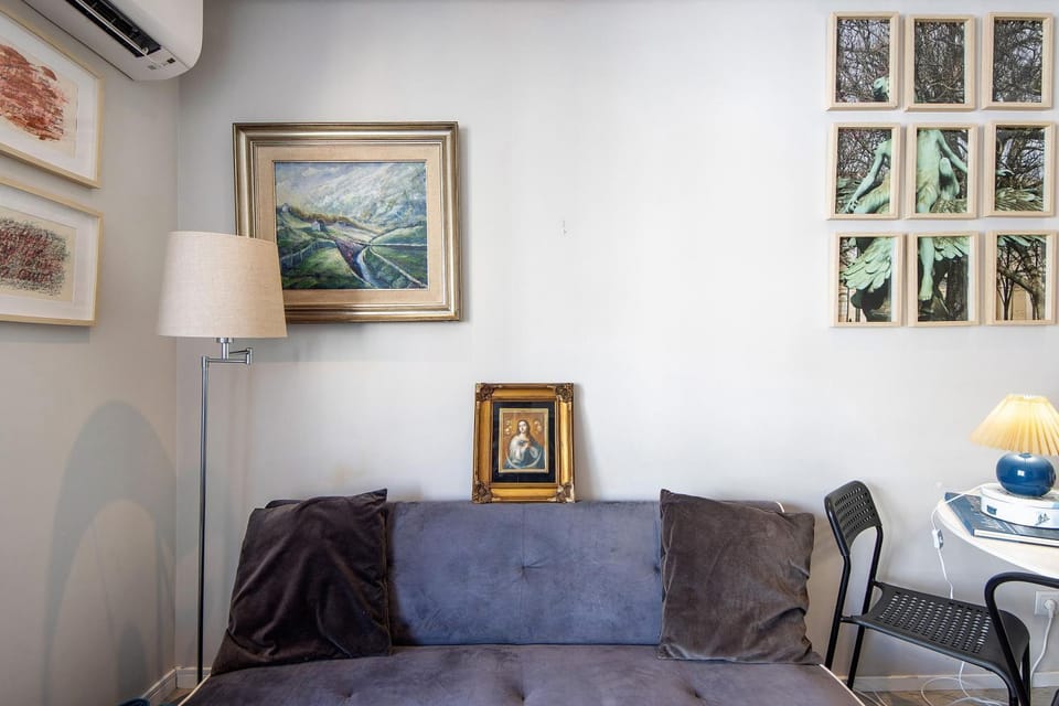 Property building, Living room