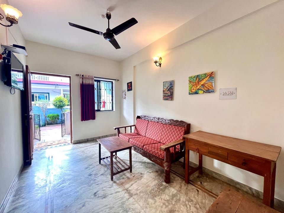 Morjim Sunset Hotel Bed and Breakfast in Goa, India