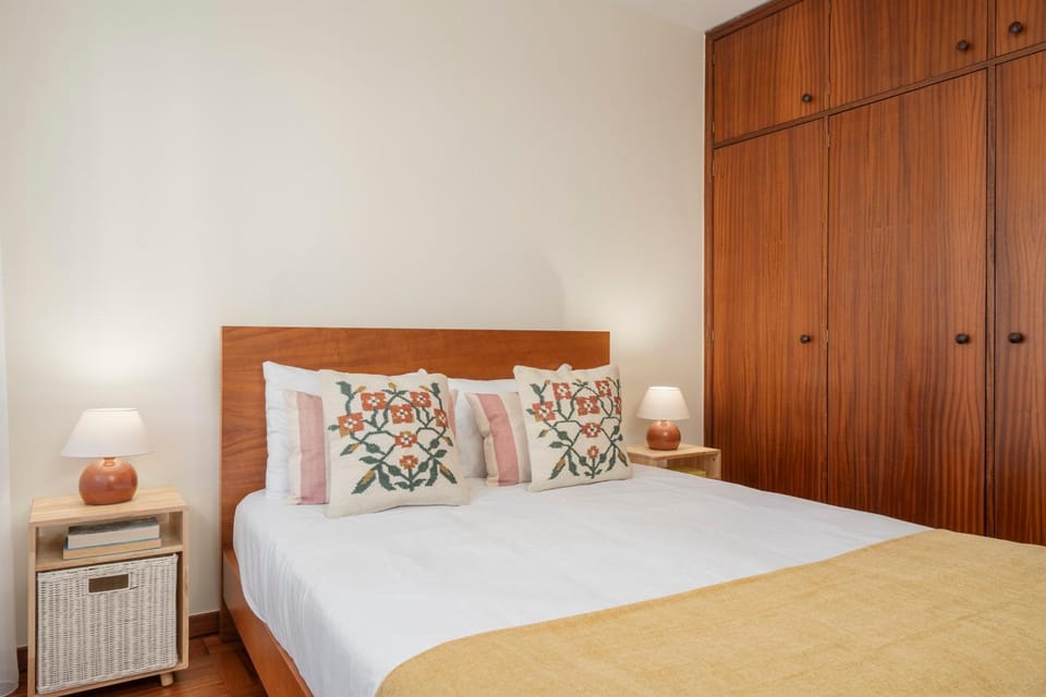 Bed, Bedroom, wardrobe