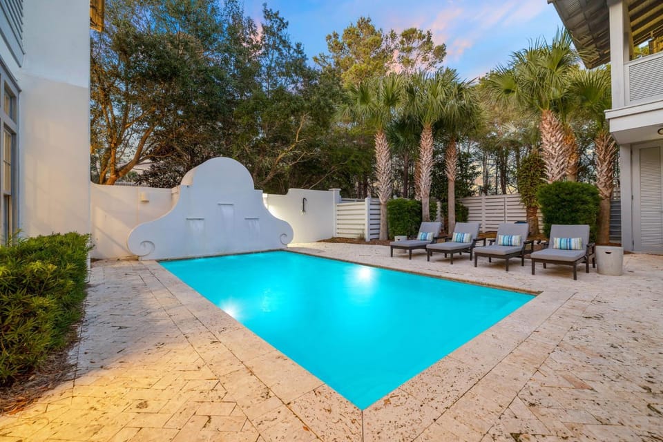 Patio, Swimming pool