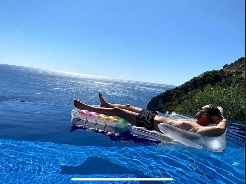 Sea view, Swimming pool, Swimming pool