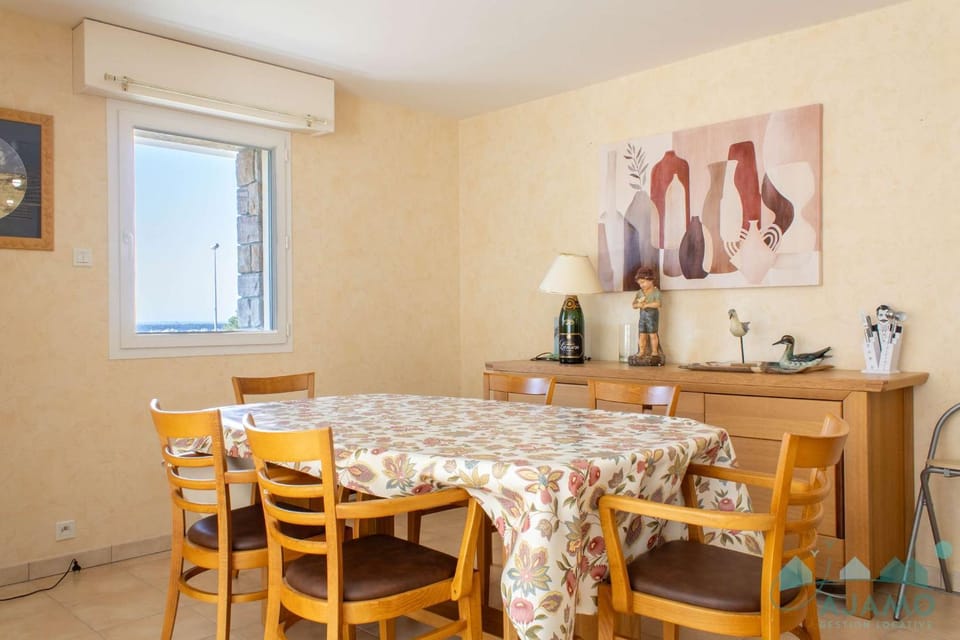 535 - Appartement T2 avec magnifique vue mer Apartment in Brittany