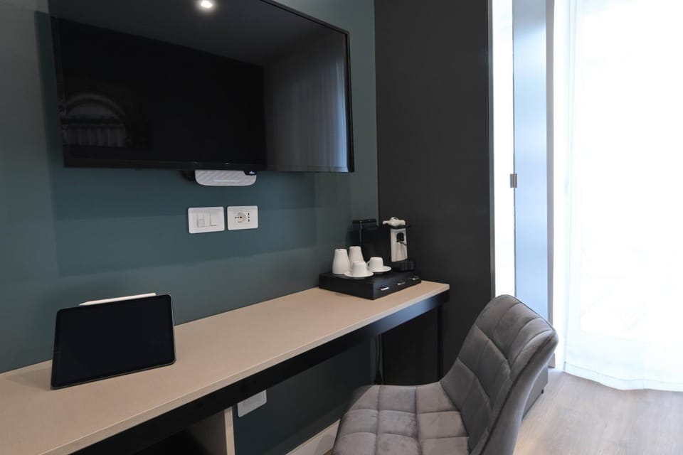 TV and multimedia, Coffee/tea facilities