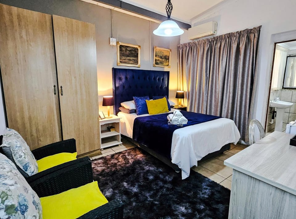 Leana Hub Guest House Bed and Breakfast in North West, South Africa