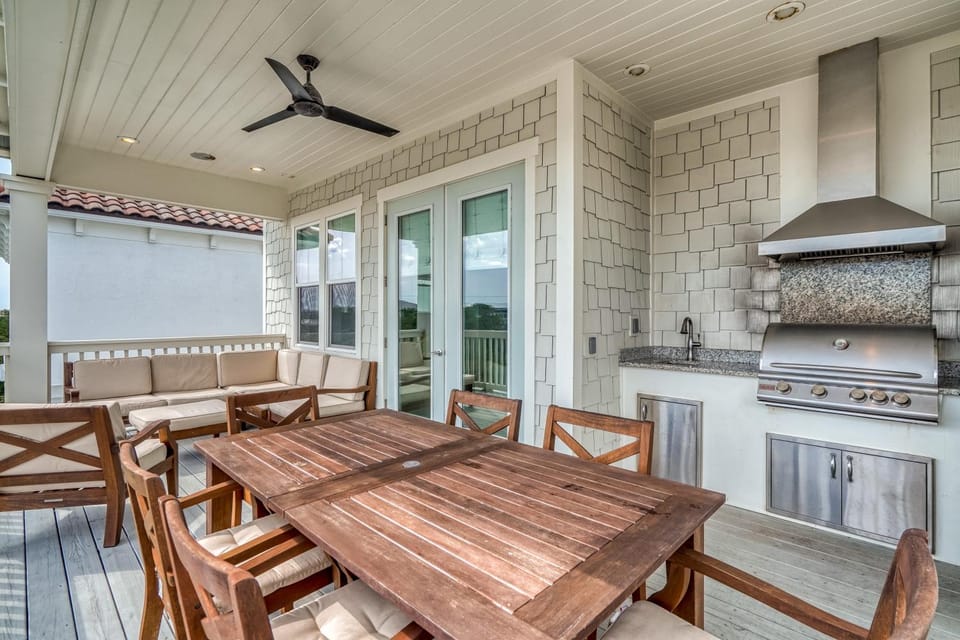 BBQ facilities, Balcony/Terrace, Dining area