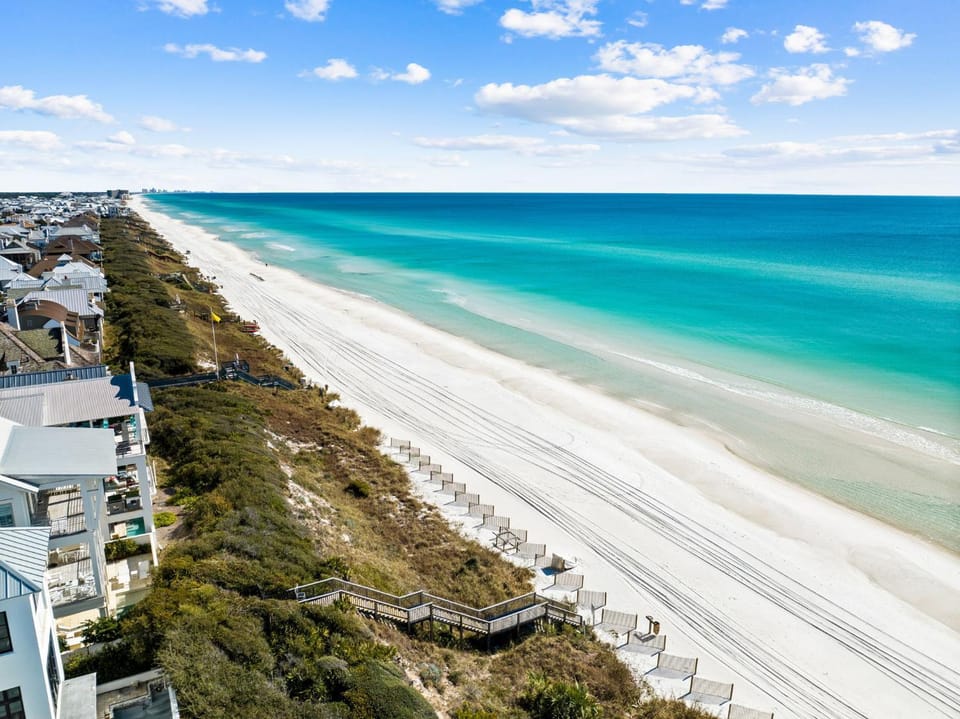 Neighbourhood, Beach