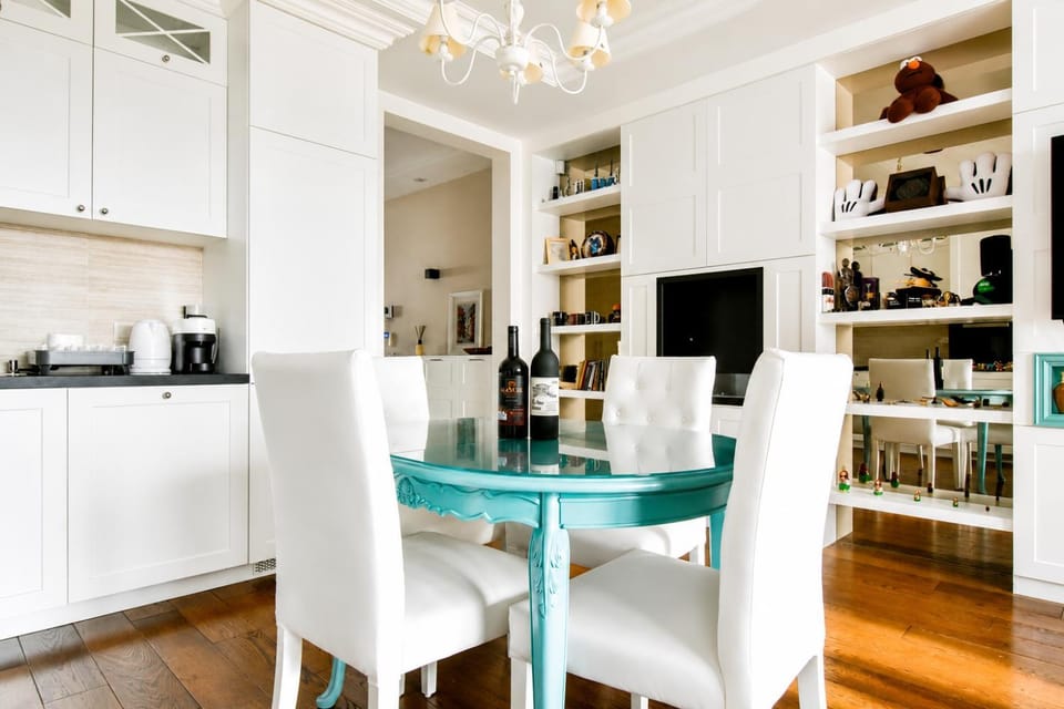 TV and multimedia, Coffee/tea facilities, Kitchen or kitchenette, Dining area, minibar