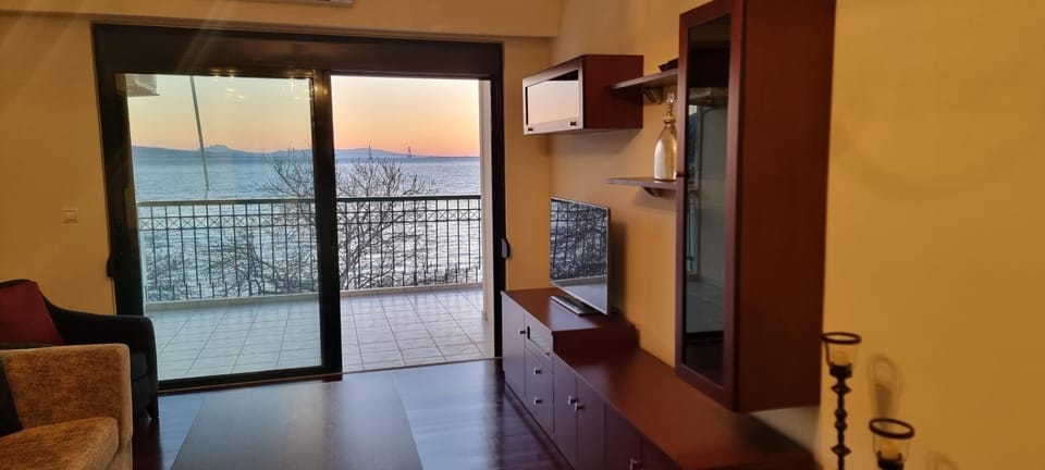Place 2 Be Apartment in Peloponnese, Western Greece and the Ionian