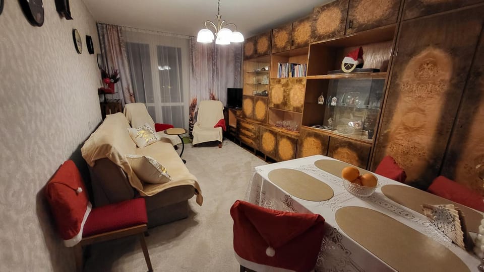 Apartament u Zegarmistrza z garażem Apartment in Greater Poland Voivodeship