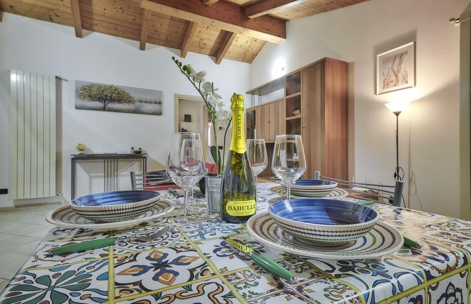 Twins attic in the center Apartment in Lierna